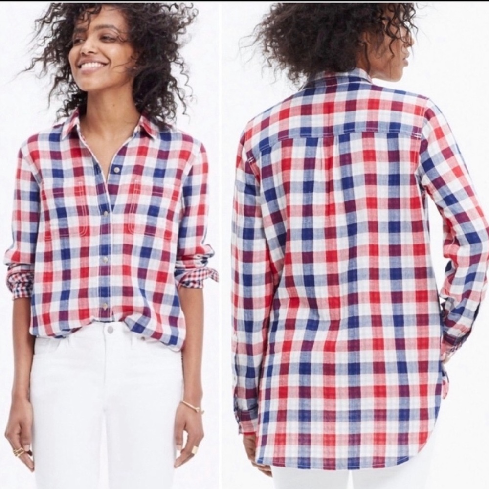 Madewell Ex-boyfriend Emmett Button
Shirt, Size XS
